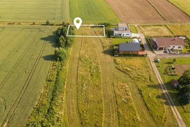 Na predaj pozemok, 137 m², Veličná