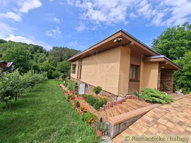 Na predaj dom, 110 m², Veľké Uherce