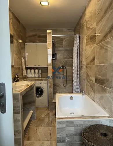 Na predaj 3-izbový byt, 73 m², Nové Zámky, Šoltésovej