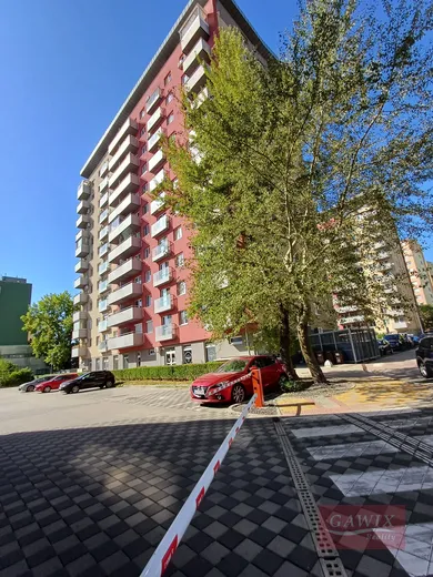 Na prenájom komerčné, 100 m², Bratislava-Dúbravka, Nejedlého
