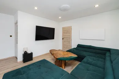 Na predaj 5-izbový dom, 238 m², Banská Bystrica, Majerská cesta