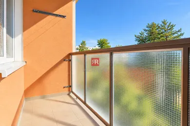 Na prenájom 3-izbový byt, 67 m², Bratislava-Ružinov, Astrová