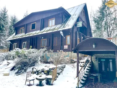 Na predaj objekt, 180 m², Modra, Piesok