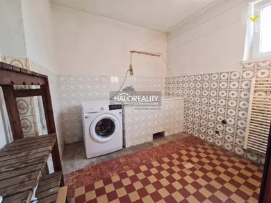 Na predaj dom, 220 m², Diviaky nad Nitricou