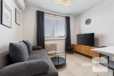 Na predaj 1-izbový byt, 38 m², Bratislava-Ružinov, Rezedová