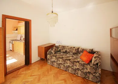 Na predaj 1-izbový byt, 28 m², Žarnovica