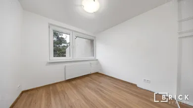 Na prenájom komerčné, 82 m², Bratislava-Dúbravka, Jura Hronca