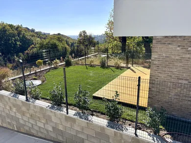 Na predaj dom, 117 m², Bratislava-Nové Mesto, Cesta na Kamzík
