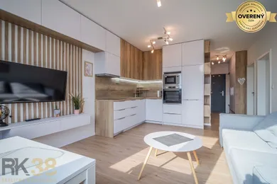 Mieszkania na sprzedaż, 3-pokojowe, Poprad · €230 000