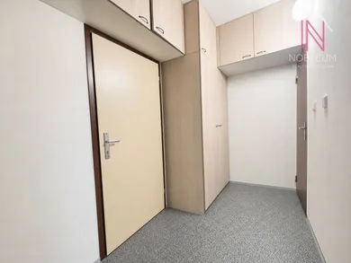 Na predaj 1-izbový byt, 45 m², Bratislava-Devínska Nová Ves