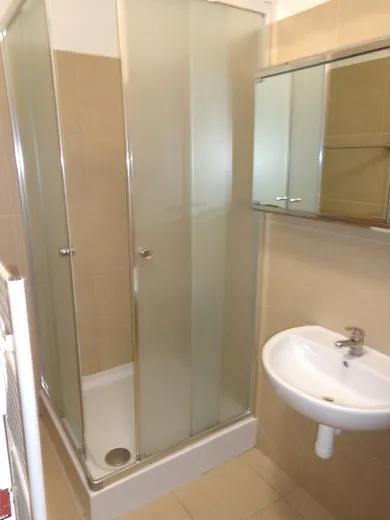 Na prenájom 1-izbový byt, 22 m², Banská Bystrica