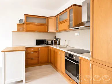 Mieszkania na wynajem, 3-pokojowe, Dunajská Streda · €900