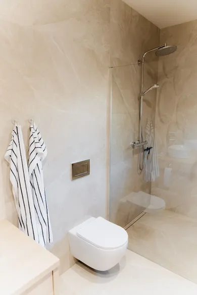 Na predaj rekreačný dom, 465 m², Malatiná