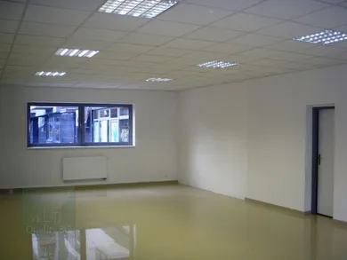 Na prenájom komerčné, 69 m², Senec, Lichnerova