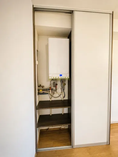 Na prenájom 3-izbový byt, 78 m², Bratislava-Nové Mesto, Nobelova