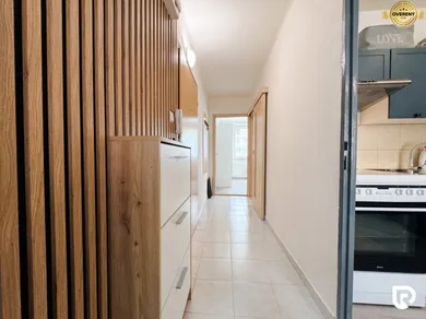 Na prenájom 2-izbový byt, 50 m², Trenčín, Považská
