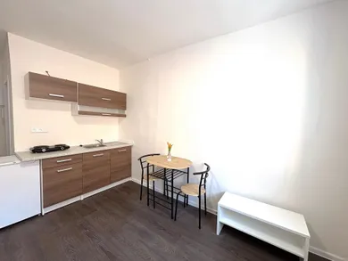 Na prenájom 1-izbový byt, 18 m², Liptovský Mikuláš, 1. mája