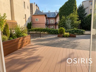 Na prenájom 2-izbový byt, 62 m², Bratislava-Staré Mesto, Gunduličova 3