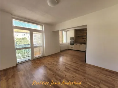 Na prenájom 2-izbový byt, 63 m², Banská Bystrica, 29. augusta