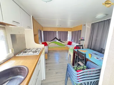 Na predaj pozemok, 200 m², Vinné