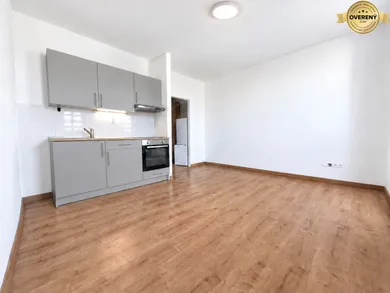 Apartments for sale, 1-room in Bratislava-Petržalka · €164,900