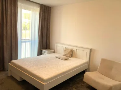 Na prenájom 4-izbový byt, 90 m², Michalovce, Hrádok