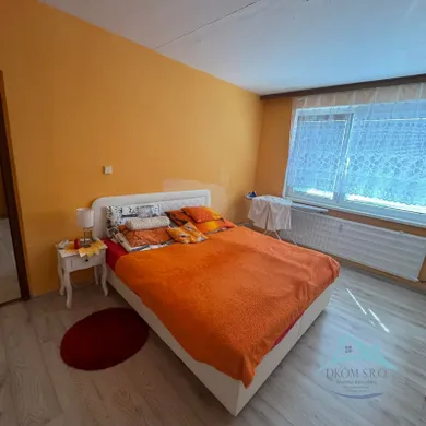 Na predaj 2-izbový byt, 56 m², Šahy, Janka Kráľa