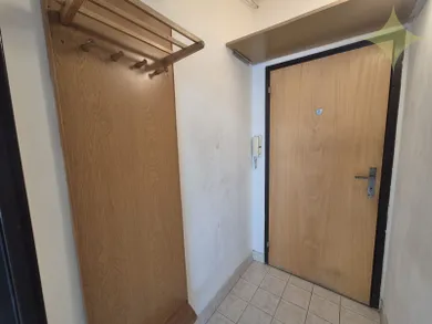 Na predaj 1-izbový byt, 18 m², Prievidza, K. Nováckeho
