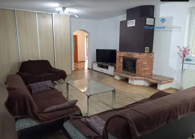 Domy na prenájom, Nitra · €2 000