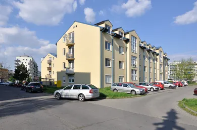 Byty na prenájom 2-izbový, Bratislava-Podunajské Biskupice · €700