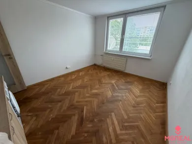 Na prenájom byt v Topoľčany · €350 · Dokončené