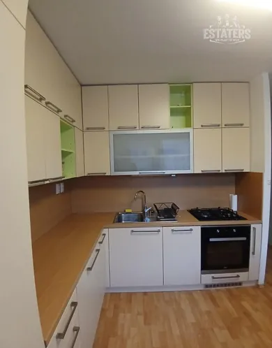 Na prenájom 2-izbový byt, 67 m², Bratislava-Dúbravka, Drobného