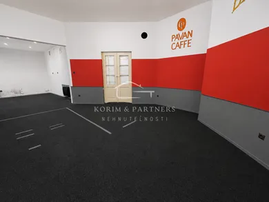 Na predaj objekt, 161 m², Hurbanovo