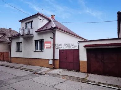 Domy na sprzedaż, 5-pokojowe, Piešťany · €234 000