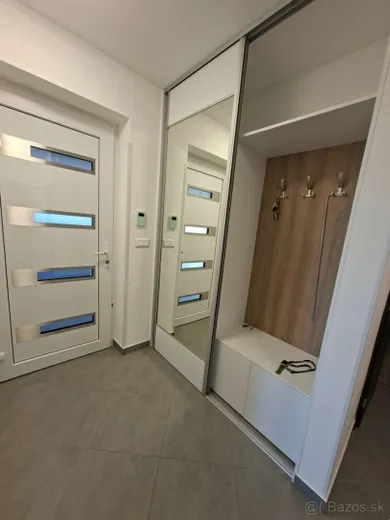 Na prenájom 3-izbový dom, 89 m², Miloslavov, Bottova