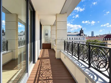Na prenájom 3-izbový byt, 222 m², Bratislava-Staré Mesto, Gorkého