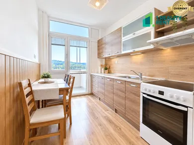 Квартиры на продажу, 3-комнатные, Čadca · €138 800