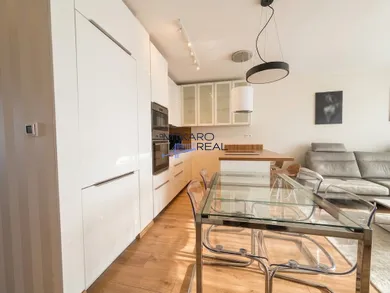 Na predaj 3-izbový byt, 74 m², Nová Dedinka, Krajná