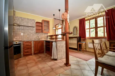 Na predaj 4-izbový dom, 500 m², Ľuboreč, žiadna