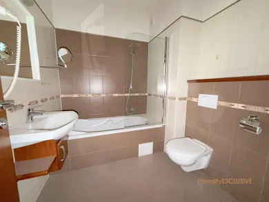 Na predaj 2-izbový byt, 58 m²