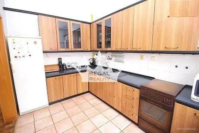 Byty na predaj 3-izbový, Partizánske · €111 990