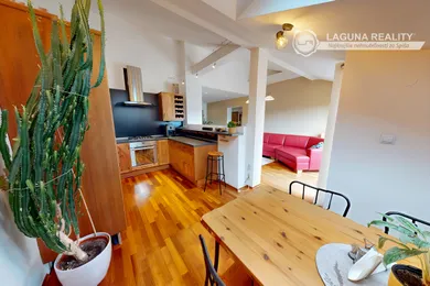 Na predaj 4-izbový byt, 120 m², Spišská Nová Ves, Medza