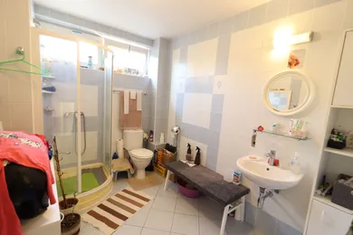 Na predaj 7-izbový dom, 392 m², Podkonice
