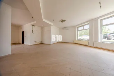 Lokale komercyjne na wynajem, Bratislava-Záhorská Bystrica · €1500
