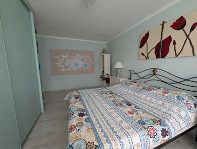 Na predaj 2-izbový byt, 63 m², Komárno