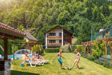 Mieszkania na sprzedaż, 3-pokojowe, Brezno · €238 000
