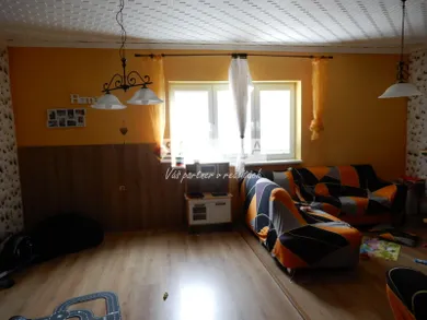 Na predaj dom, 140 m², Hronovce, -