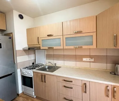 Na prenájom 2-izbový byt, 55 m², Prievidza, Kútovská