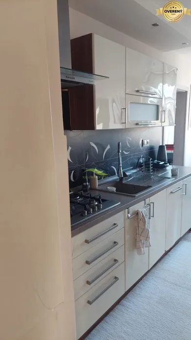 Na predaj 4-izbový byt, 95 m², Vranov nad Topľou, sídlisko 1.Mája