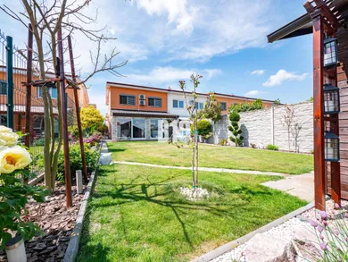 Na predaj dom, 140 m², Nitra